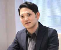 森トラスト株式会社波多野 真一 様